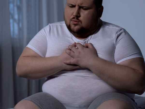 5 Warning Signs of High Cholesterol on Face & Eyes