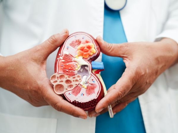Can stress make kidney disease worse